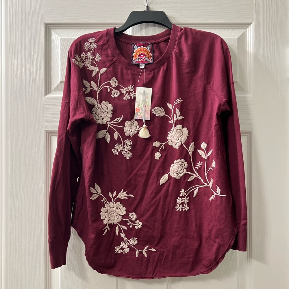Johnny Was Vixie Raglan Top in Merlot, size medium, new with tags